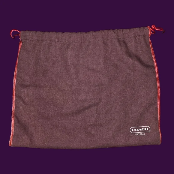 #56 - Coach Limited Edition Rare Lilac Soho Baguette With Dust Bag - Picture 12 of 16